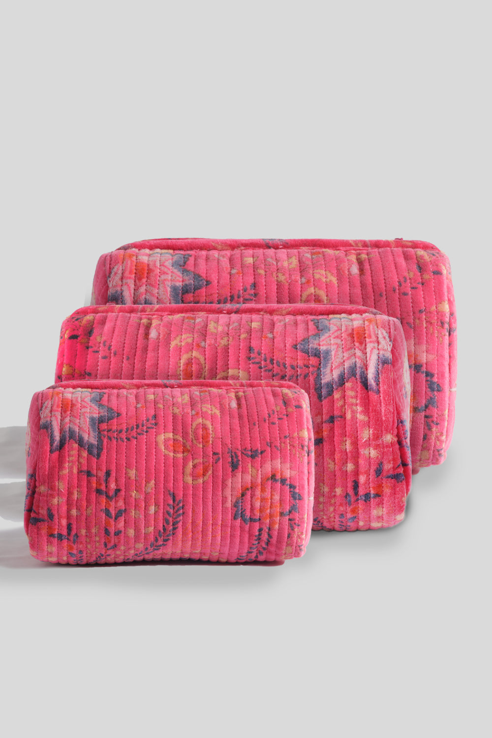 Neceser de terciopelo Quilted Rosa Mediano